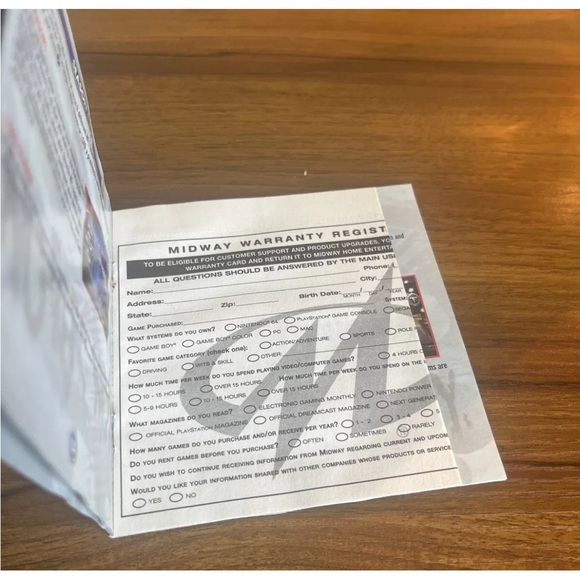 NFL Blitz 2001 Sony PlayStation 1, 2000 PS1 Game w/ Registration Card & Manual - Picture 4 of 6